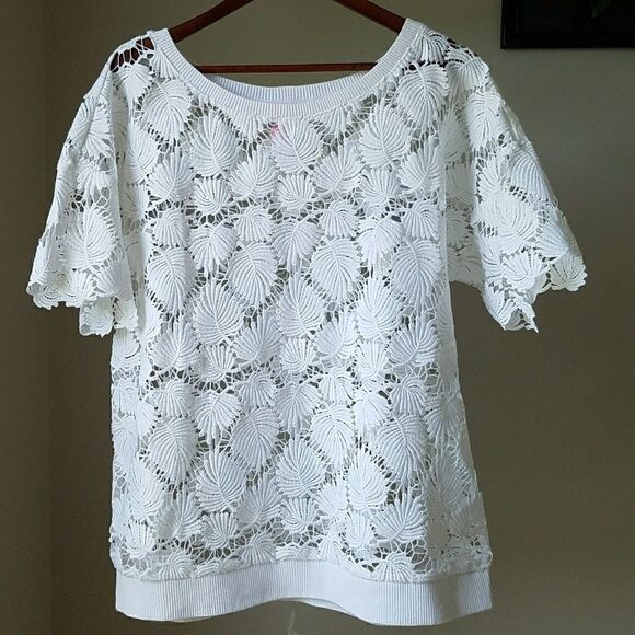 Lilly Pulitzer lace top - Picture 1 of 13